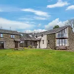בית נופש Spacious Barn Conversion 4 Bedroom Hot Tub - Pass The Keys Seathwaite