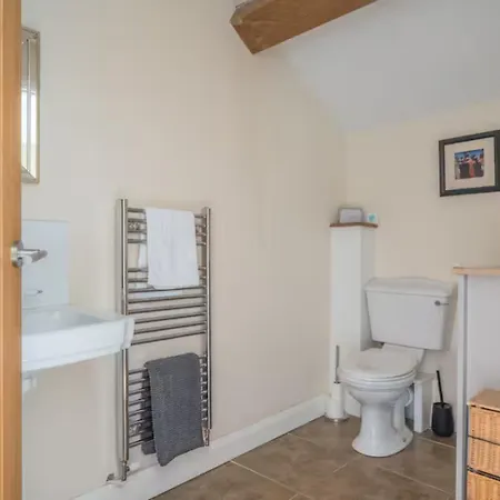 Holiday home Spacious Barn Conversion 4 Bedroom Hot Tub - Pass The Keys