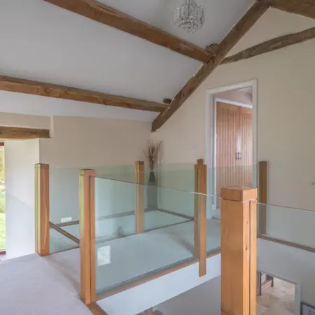 بيت للعطل Spacious Barn Conversion 4 Bedroom Hot Tub - Pass The Keys *