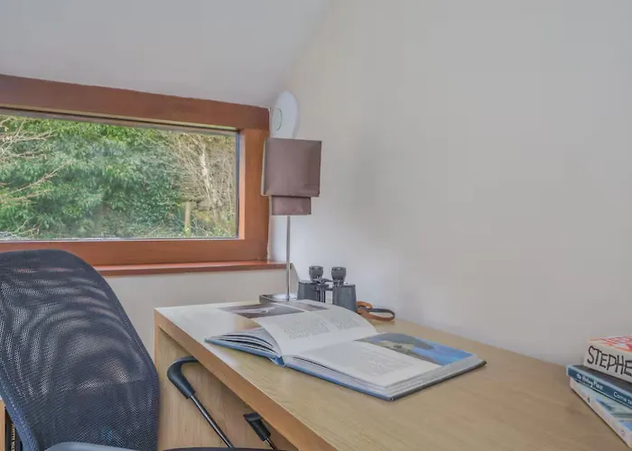 Spacious Barn Conversion 4 Bedroom Hot Tub - Pass The Keys * Seathwaite