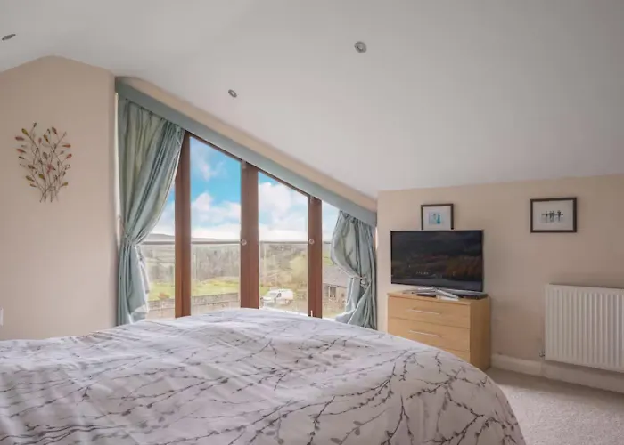 Holiday home Spacious Barn Conversion 4 Bedroom Hot Tub - Pass The Keys