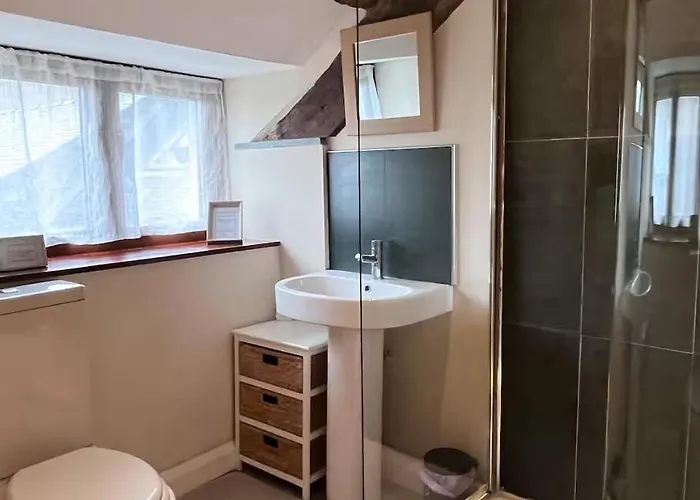 Spacious Barn Conversion 4 Bedroom Hot Tub - Pass The Keys