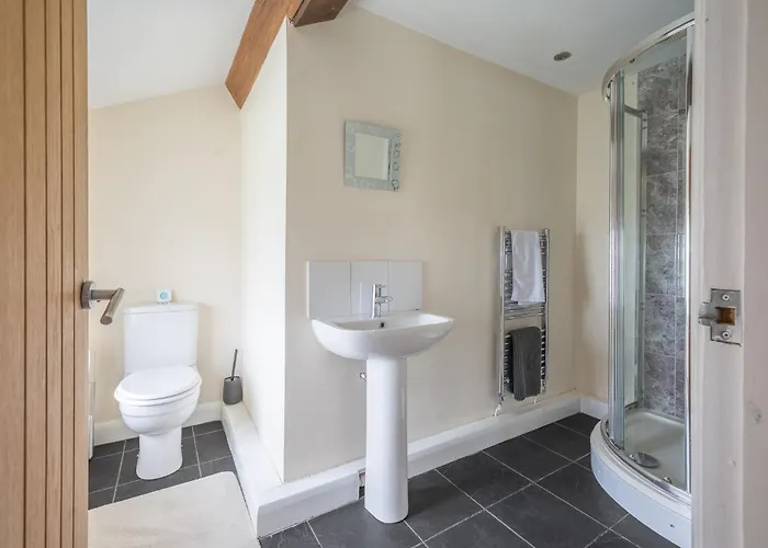 Holiday home Spacious Barn Conversion 4 Bedroom Hot Tub - Pass The Keys