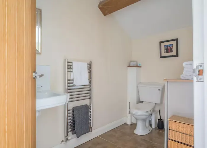 Holiday home Spacious Barn Conversion 4 Bedroom Hot Tub - Pass The Keys