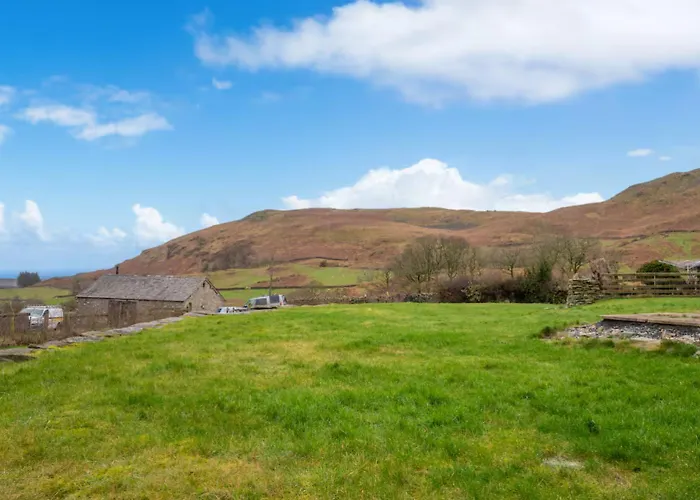 Holiday home Spacious Barn Conversion 4 Bedroom Hot Tub - Pass The Keys