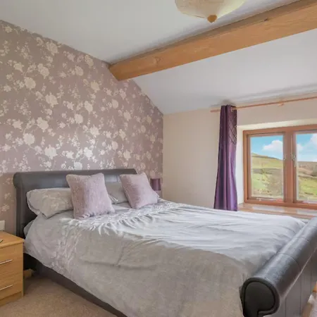 Spacious Barn Conversion 4 Bedroom Hot Tub - Pass The Keys Nyaraló Seathwaite
